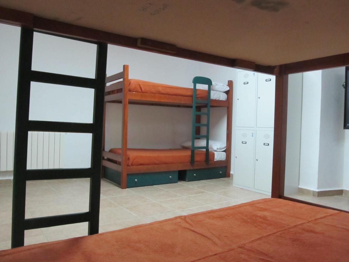 Albergue Rural Almonaster ألموناستير لا ريال المظهر الخارجي الصورة