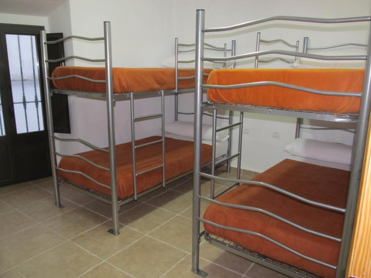 Albergue Rural Almonaster ألموناستير لا ريال المظهر الخارجي الصورة
